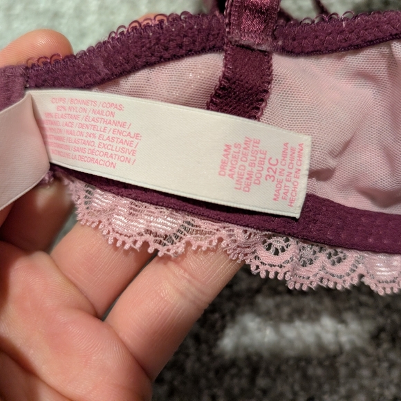 3 Victoria Secret Bras 32C - Picture 3 of 7